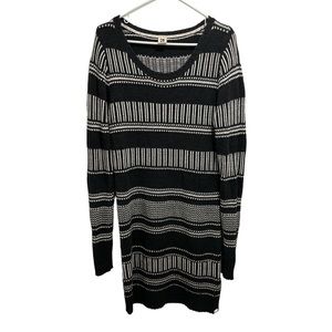 Roxy Black and White Long Sleeve Dress